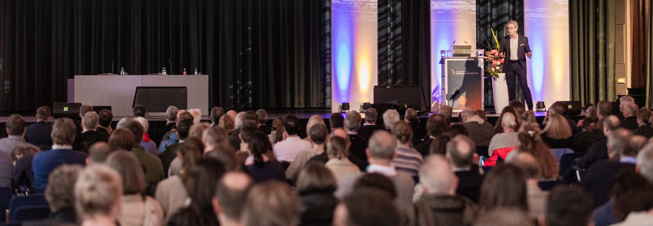 Kantorowicz Kongress Programm ZÄ